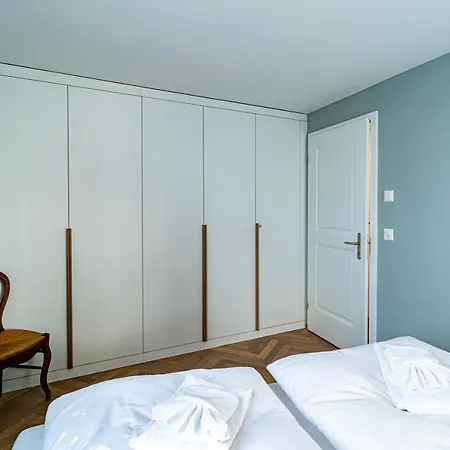 Edelweiss Casa Delonis Apartment
